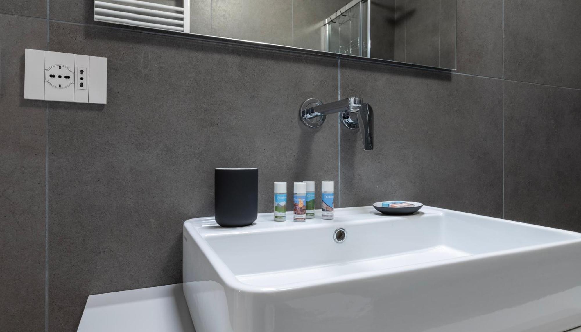 Italianway - Petrella 4B Apartment Милано Екстериор снимка